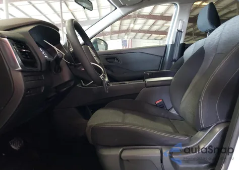 2021 Nissan Rogue S z USA, uszkodzony, nr VIN 5N1AT3AA2MC693089